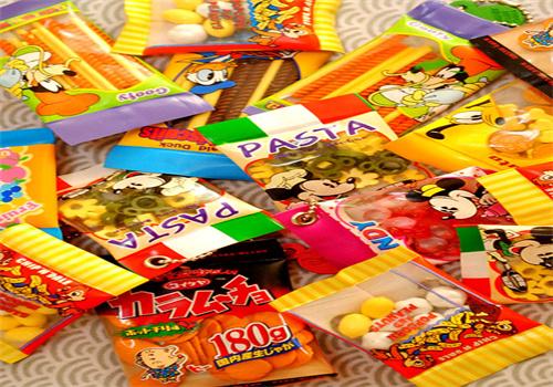 一號(hào)零食店