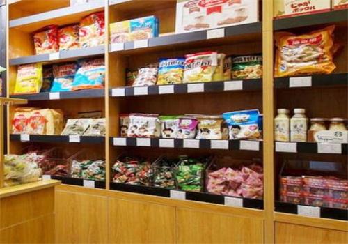 優(yōu)果果零食店