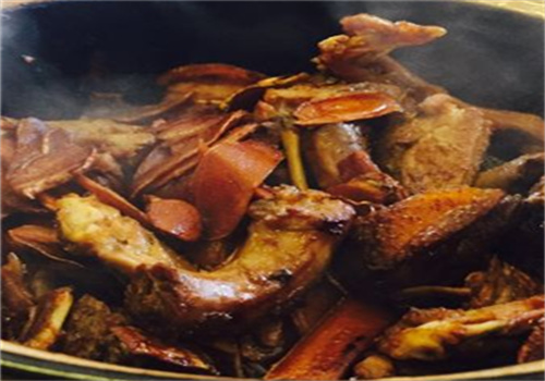 大橋下姜母鴨飯