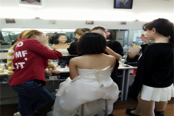 成遠(yuǎn)化妝培訓(xùn)