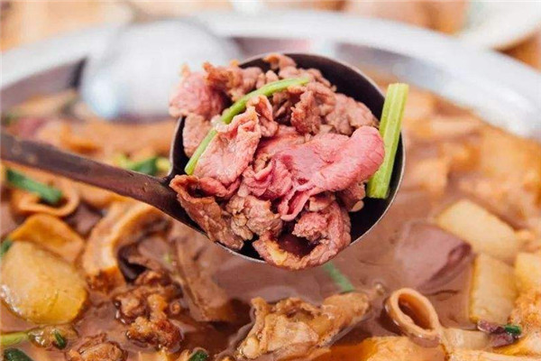 饞貓鮮牛雜火鍋