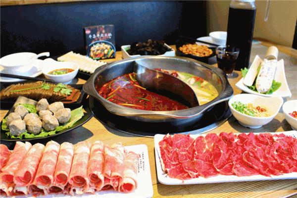 饞貓鮮牛雜火鍋