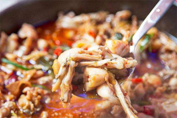 愛福娃牛蛙火鍋