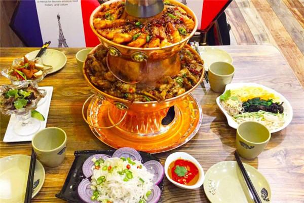 愛福娃牛蛙火鍋