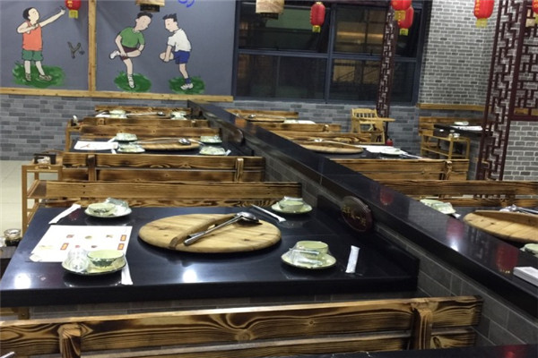 青春老灶臺(tái)