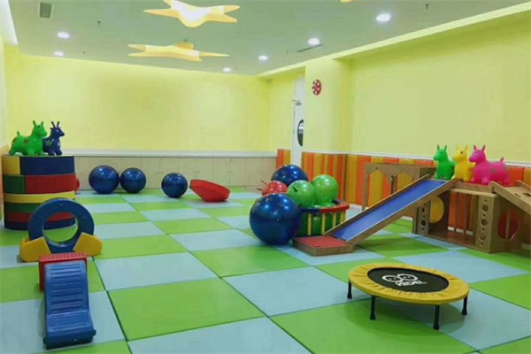 愛(ài)怡寶貝早教中心