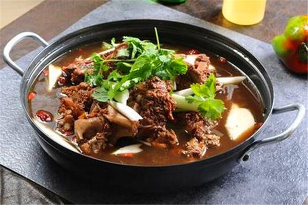 混吃混喝老北京羊蝎子