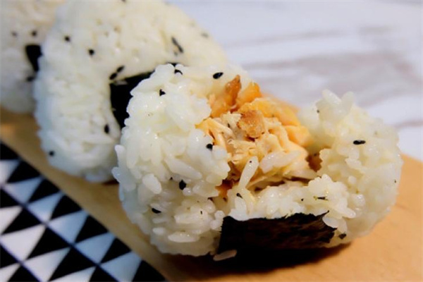 肖大廚飯團(tuán)