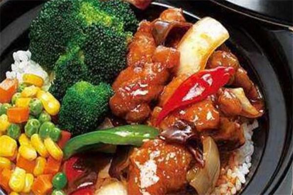 丫丫黃燜雞米飯