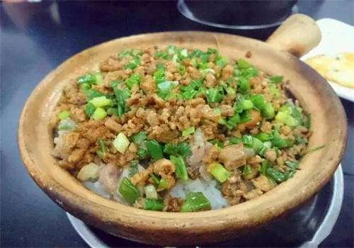 梅子煲仔飯