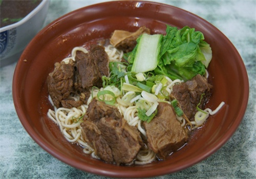 面太牛原湯牛肉面