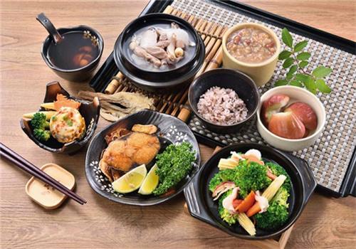 新客營(yíng)養(yǎng)餐