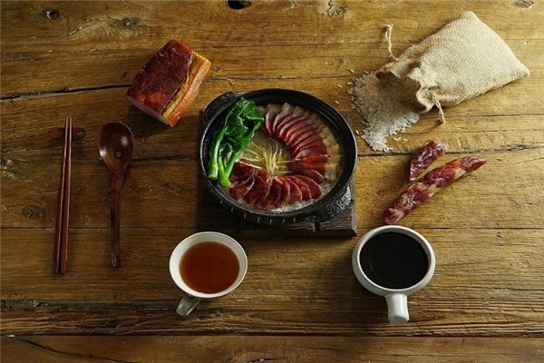 喵喵美食屋煲仔飯