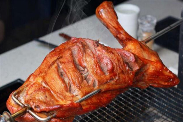 龍娃烤羊腿