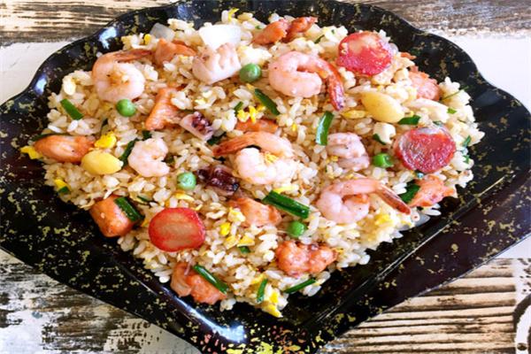 光頭強(qiáng)海鮮炒飯