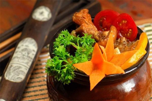 古色傳香瓦罐小吃