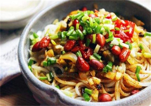 百罐奇鮮南昌拌粉