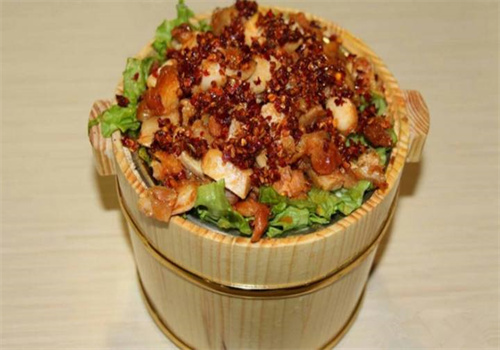 大臉貓木桶烤肉飯炒飯