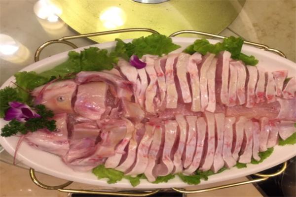 梅地亞河鮮火鍋館