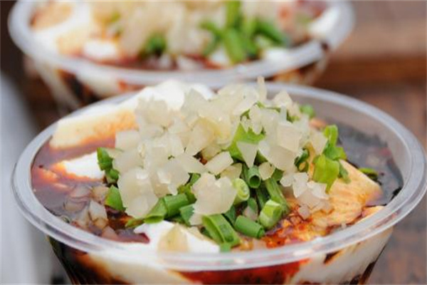 豆花郎特色小吃