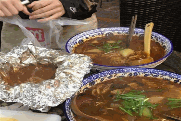 韻道火鍋米線研究所