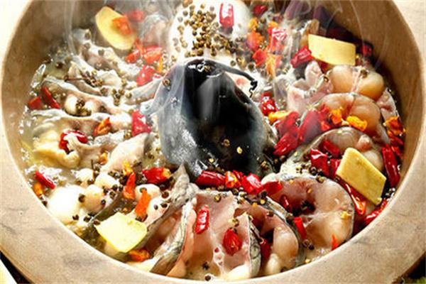 毛家石鍋魚(yú)