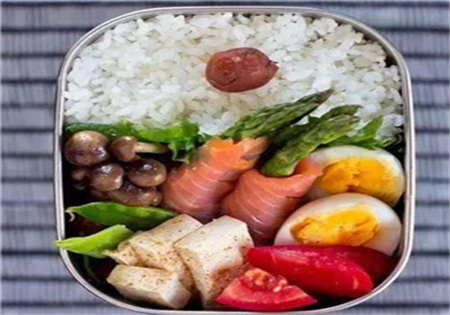 夢時代 MosDarts飛鏢餐吧