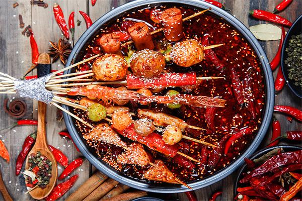 串悅湘旋轉(zhuǎn)小火鍋