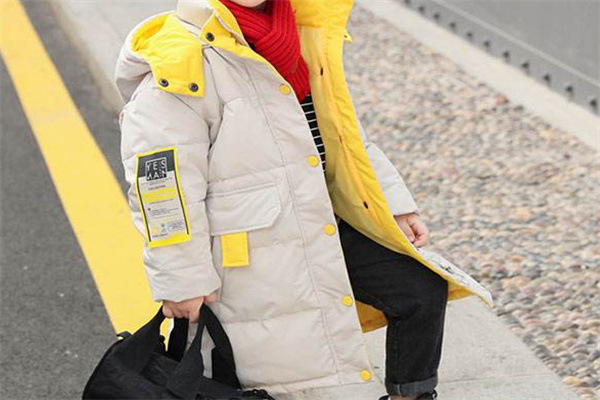 童時(shí)樂(lè)童裝