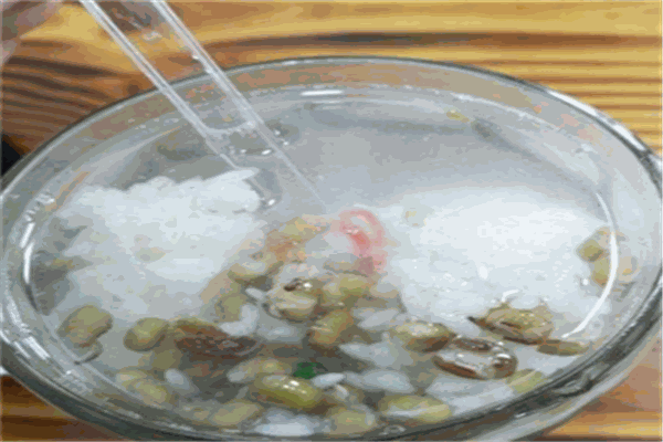 阿婆綠豆湯