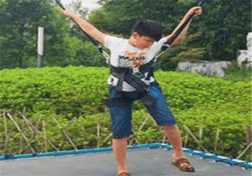 空氣工廠蹦床館