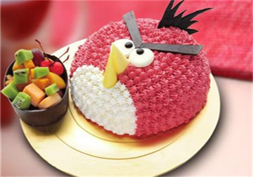 瑪?shù)美案? /><p>秉持倡導(dǎo)美味的健康食品為宗旨的瑪?shù)美案饧用似放频辏瘜I(yè)烘焙之精華，演繹自然美味之真醇。傳播“時(shí)尚、健康、美味”的新飲食概念，以其獨(dú)特的產(chǎn)品、優(yōu)異的品質(zhì)、周到的服務(wù)、便捷的配送渠道，深受廣大消費(fèi)者的青睞和贊譽(yù)。</p><p>瑪?shù)美案庥屑冋▏?guó)血統(tǒng)的瑪?shù)美案庹侨绱?，在美食風(fēng)味上融入情感元素，在口感和造型上非常令人稱賞?，?shù)美案庋邪l(fā)，每一款都生動(dòng)誘人，令食客著迷。</p><img src=