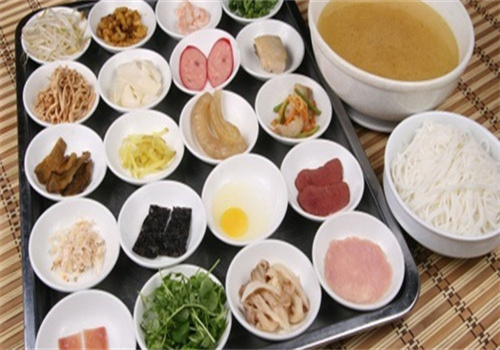 長勝橋云南過橋米線