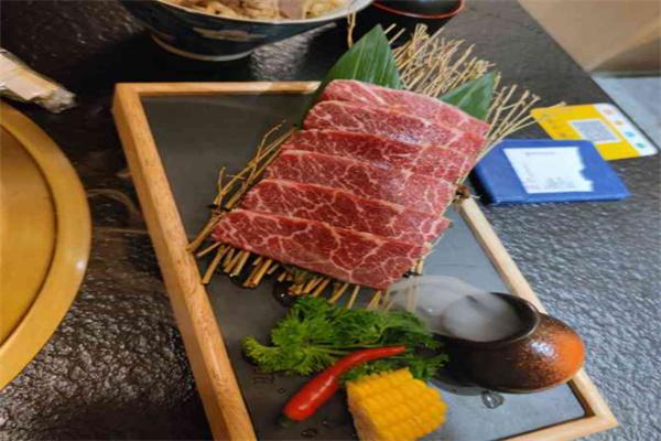 富士燒肉牧場(chǎng)