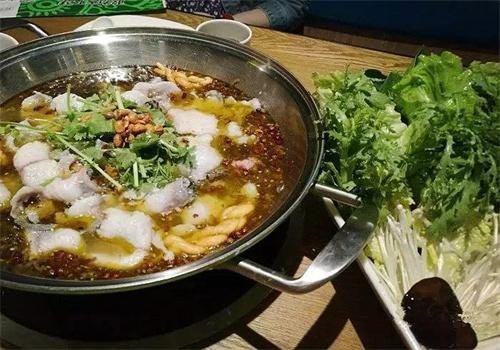 彤小牛筋頭巴腦香鍋米飯酸菜魚