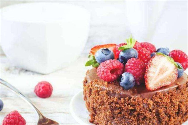 含莓莓烘焙甜品