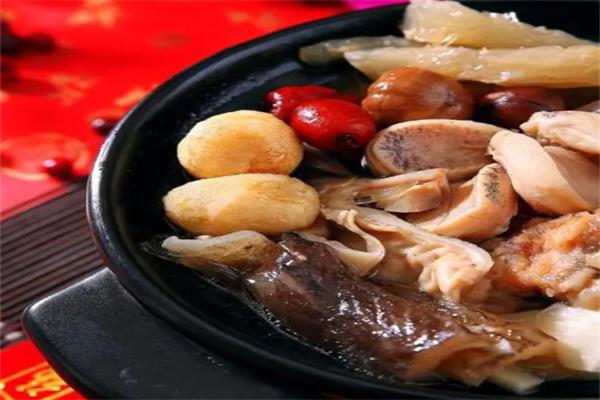 奧廷佛跳墻鮑魚飯