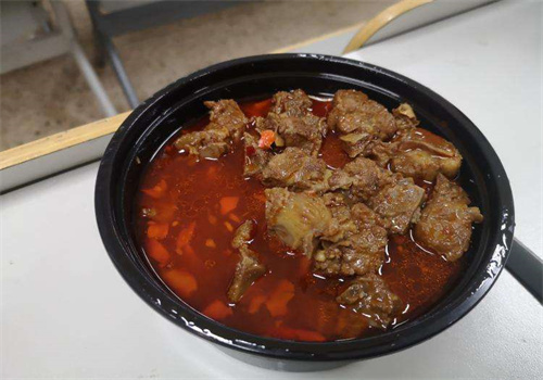 錢小匠爆汁牛肉飯