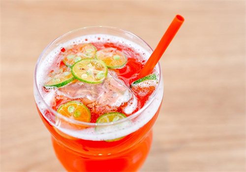 江愛(ài)鳳果汁