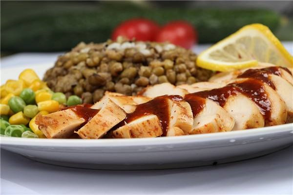 鍋大媽米飯簡(jiǎn)餐