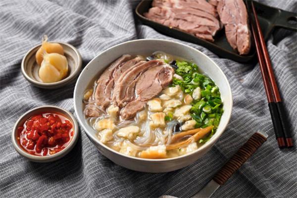 薩米爾羊肉泡饃