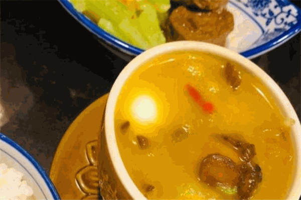 套頭佛跳墻撈飯