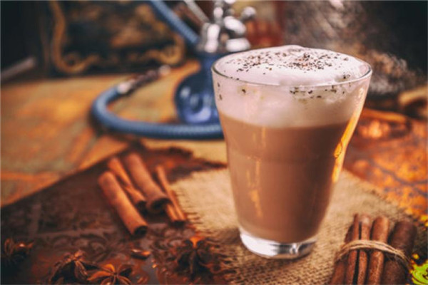 茶翼香濃奶茶飲品