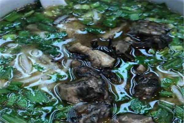 觀湯薈烏雞米線