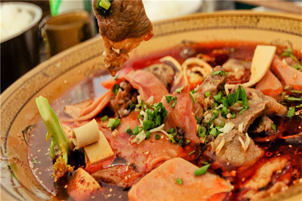 渝記北派麻辣燙