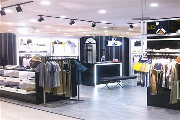 皮爾 middot 卡丹男裝