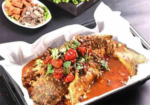 泰燒烤魚飯快餐