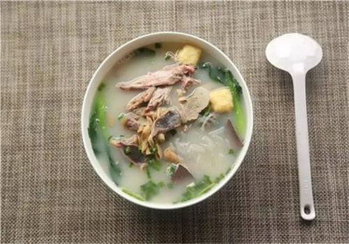 愛工尚老鴨粉絲湯