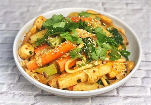 花吃嘴兒麻辣燙