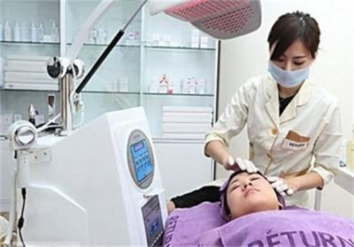 蕾特恩專業(yè)祛痘